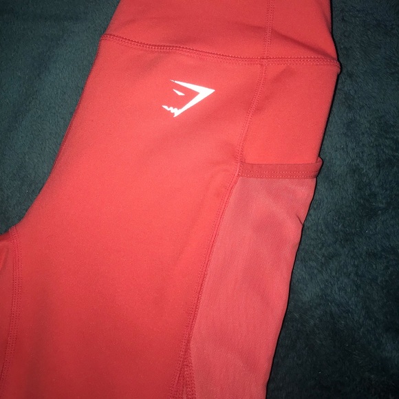 Gymshark Sleek Sculpture Legging (Intense Coral) - Picture 2 of 3